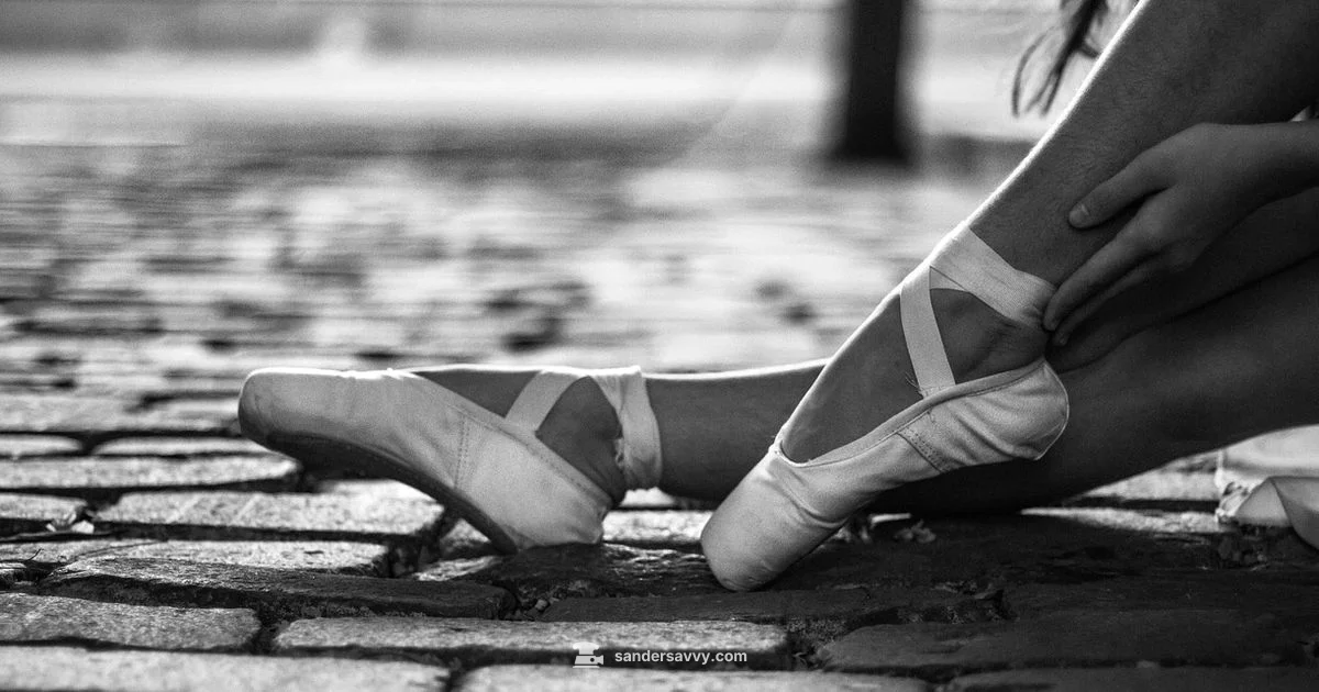 Minimalist Flat Style - SanderSavvy