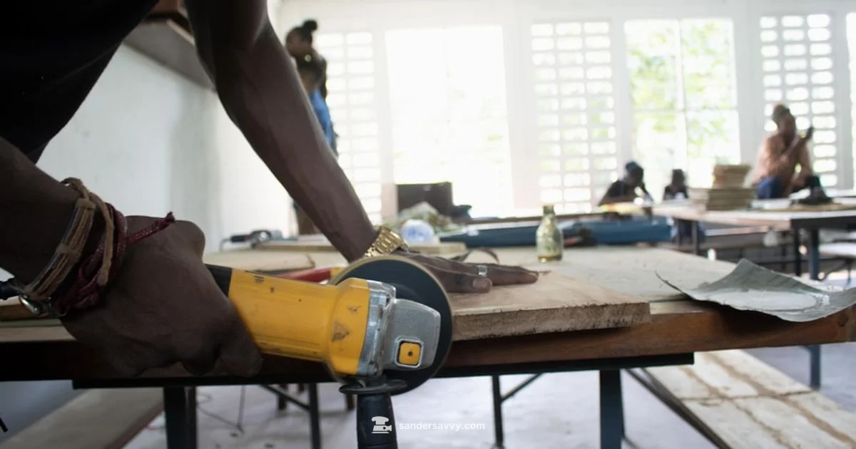 Screwfix Sanding Discs Guide - SanderSavvy