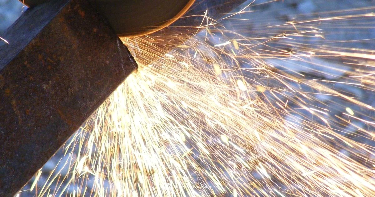 Sparks Safety Guide - SanderSavvy
