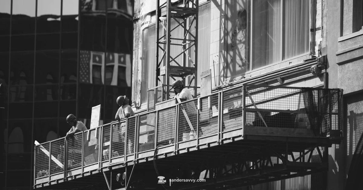 Milwaukee Drywall Sander - SanderSavvy