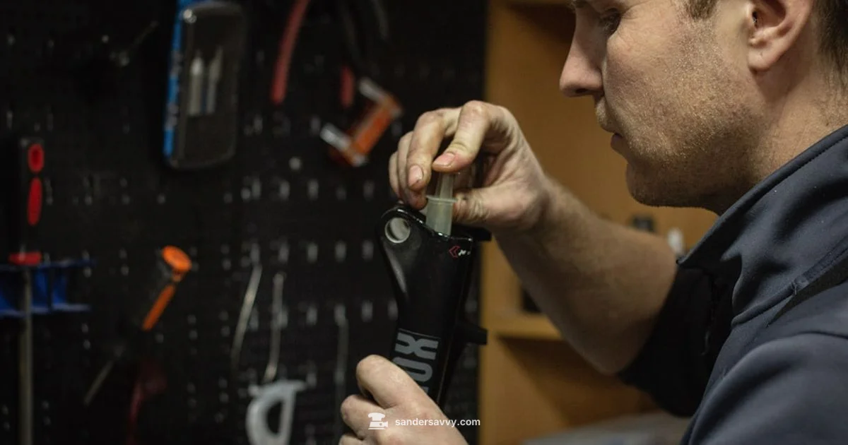 Detail Sander Guide - SanderSavvy